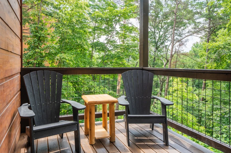 Smoky Splash Retreat
