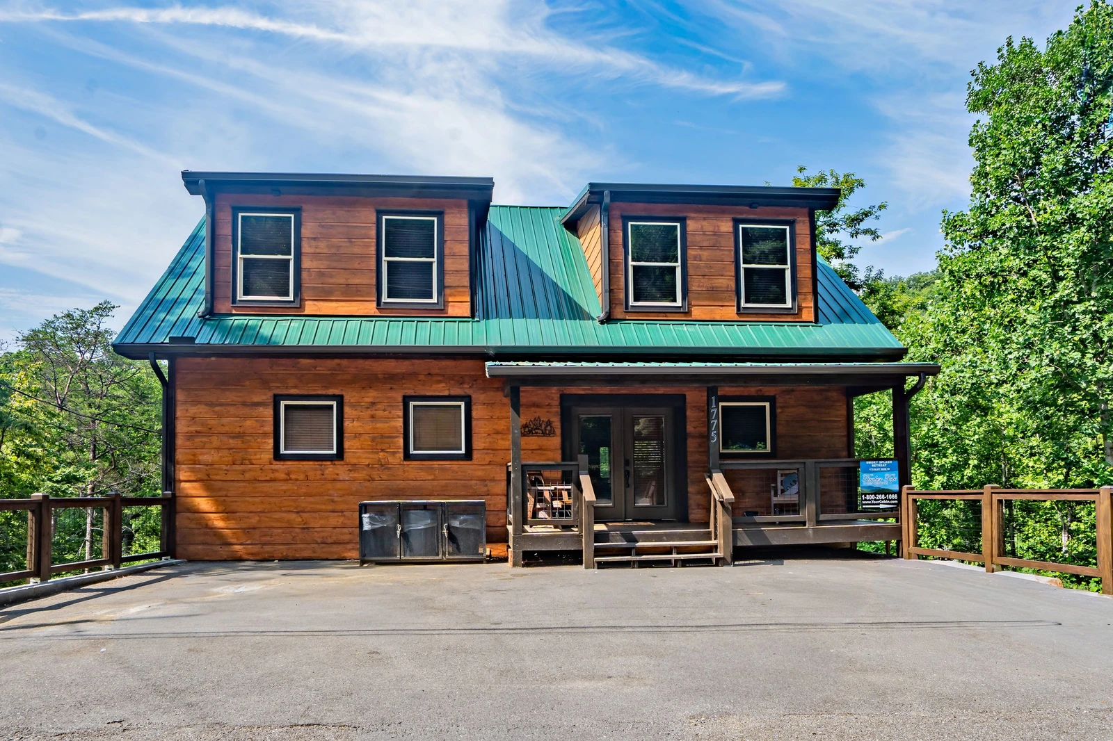 Smoky Splash Retreat