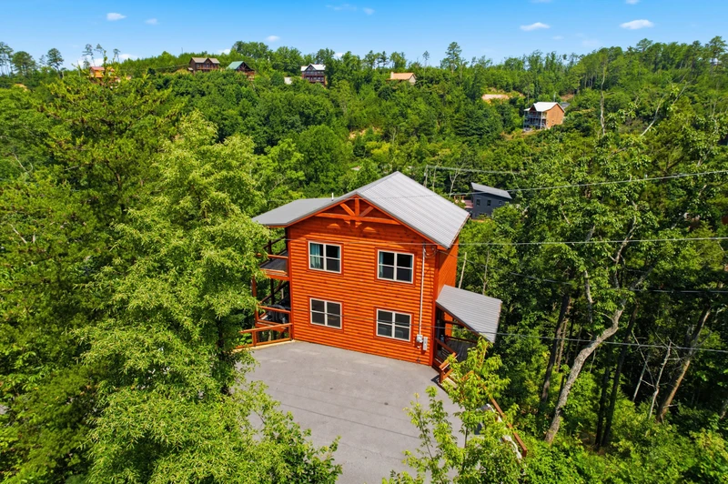 Smoky Ridge Retreat