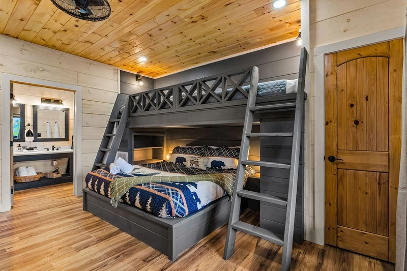 Lonesome Bear Lodge