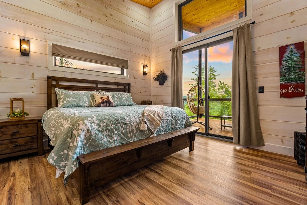 Lonesome Bear Lodge