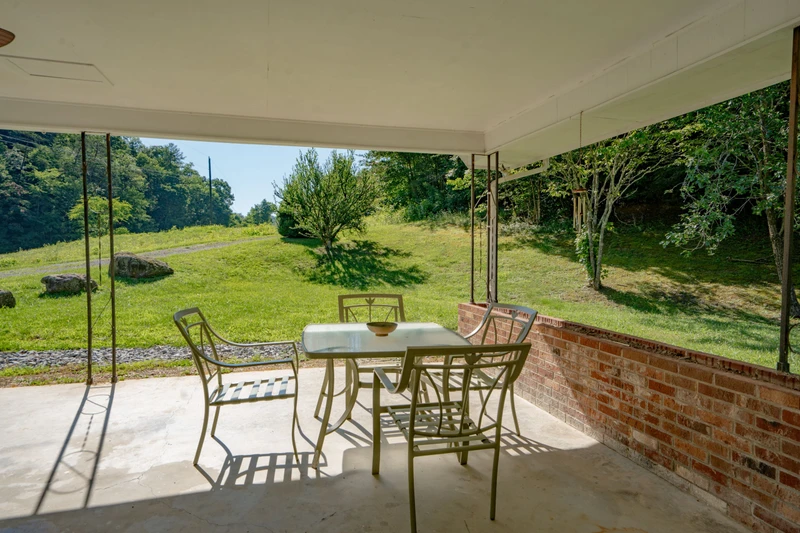 70 Acre Mountain Farmstead
