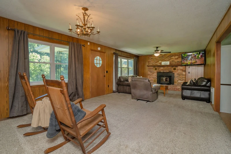 70 Acre Mountain Farmstead
