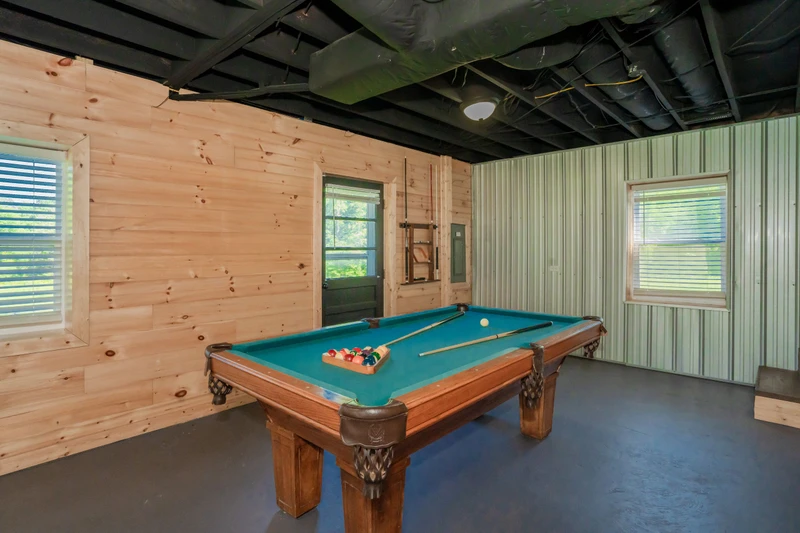 70 Acre Mountain Farmstead