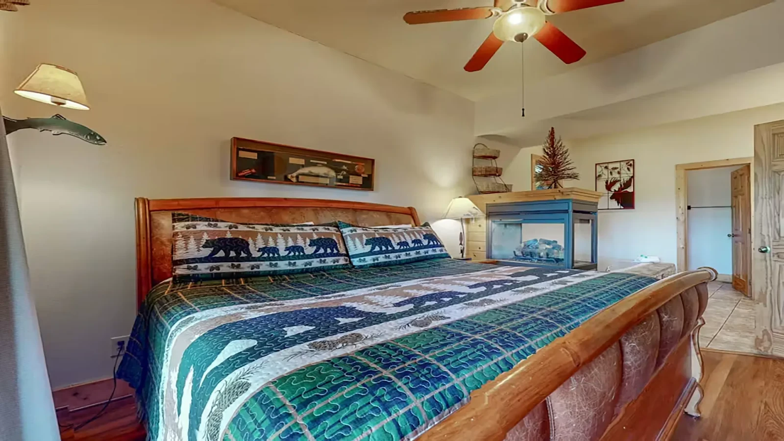 King Suite featuring a romantic log style bed.