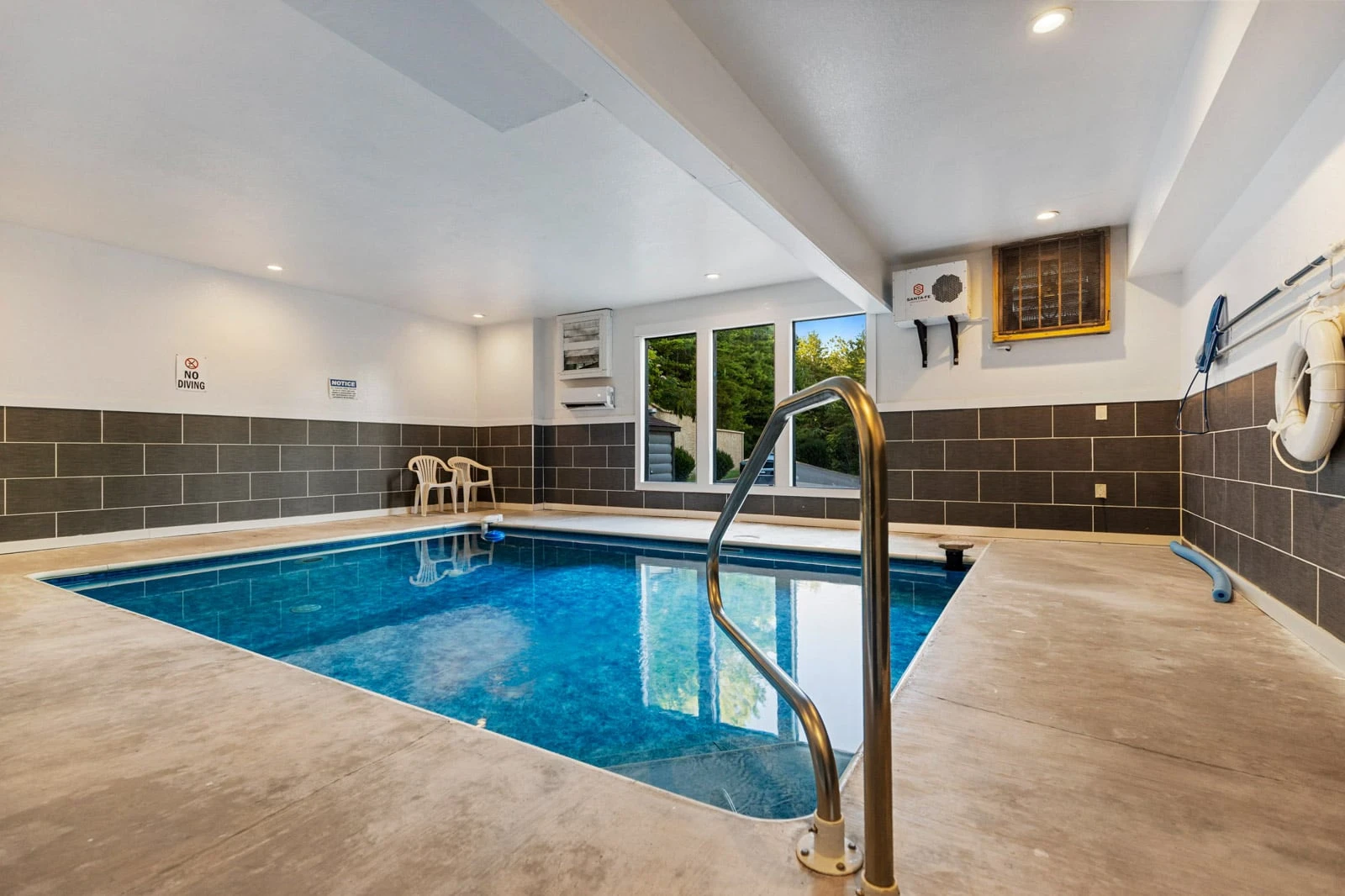 174056161