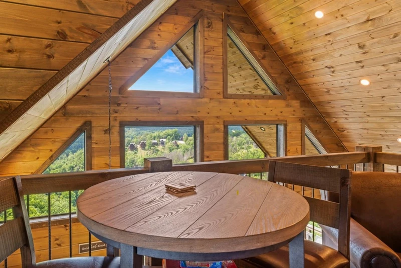 Serenity Lodge