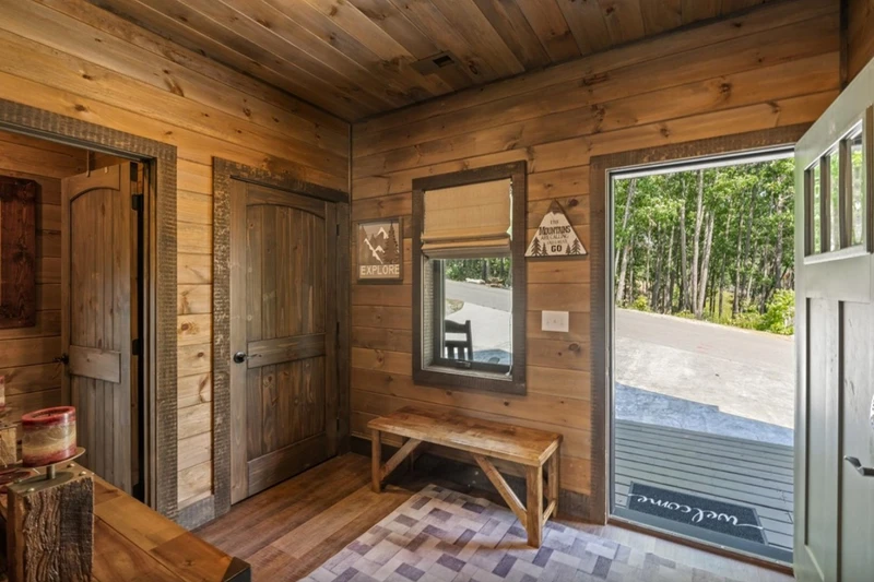 Serenity Lodge