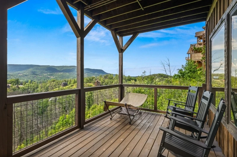 Serenity Lodge
