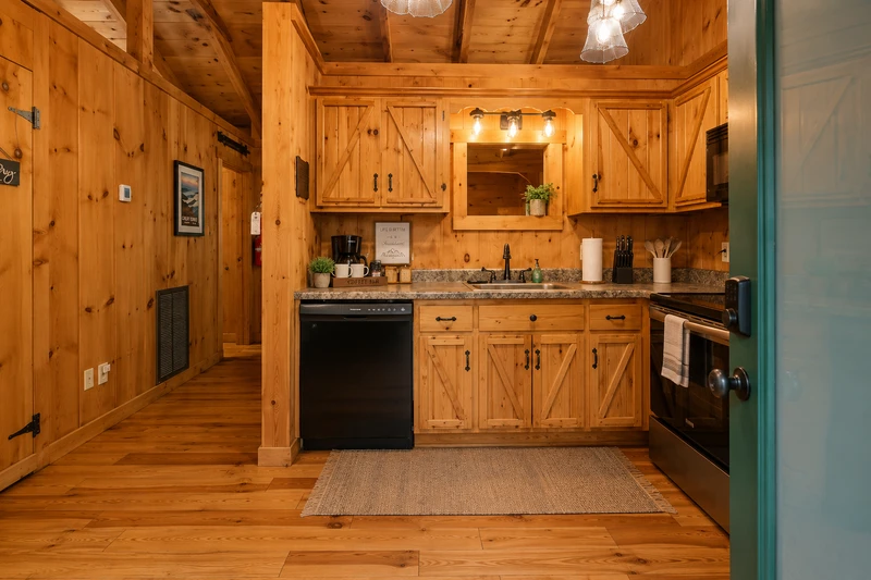 Tennessee Whisper Cabin