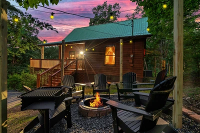 Smoky Pines Retreat