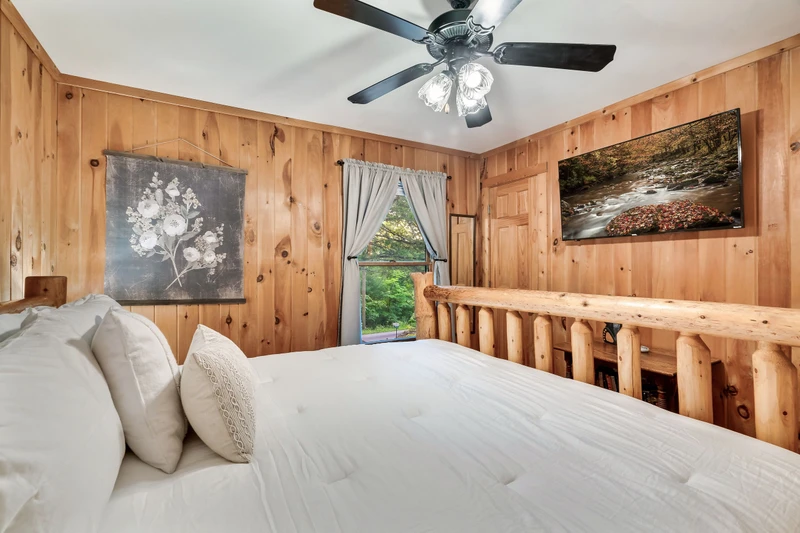 Smoky Pines Retreat