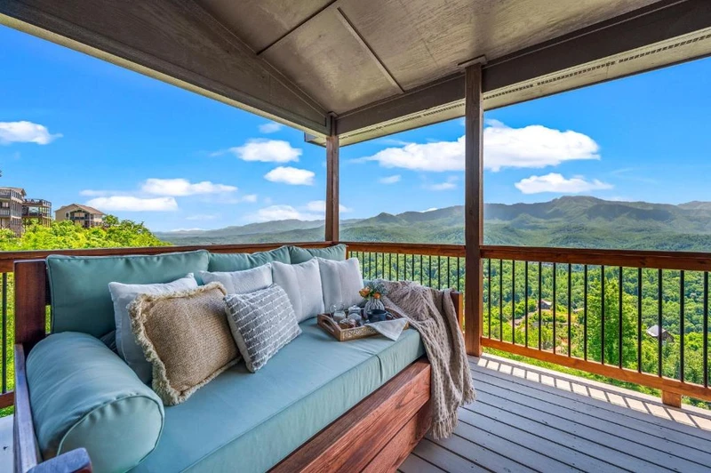Property image, Interior, of Premier Mountain Views