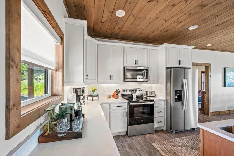 Property image, Interior, of Premier Mountain Views