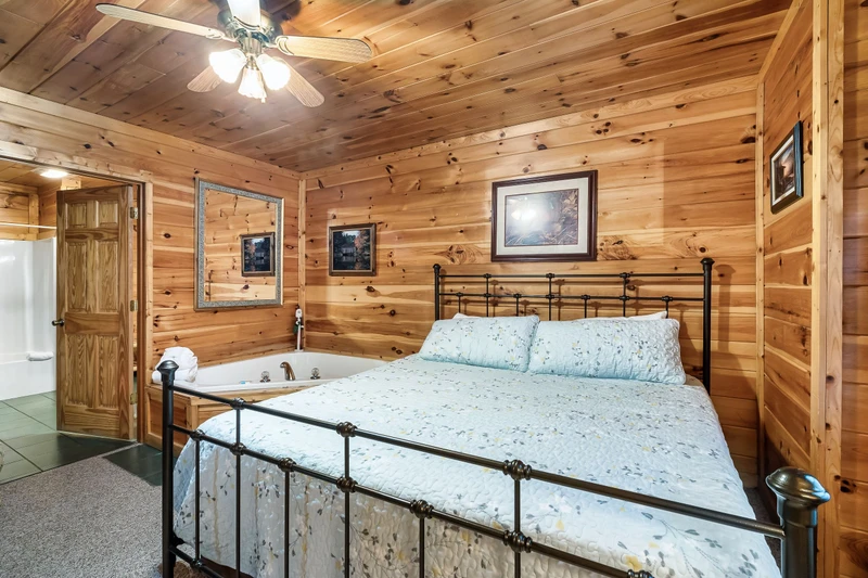 Cubby Bear Cabin
