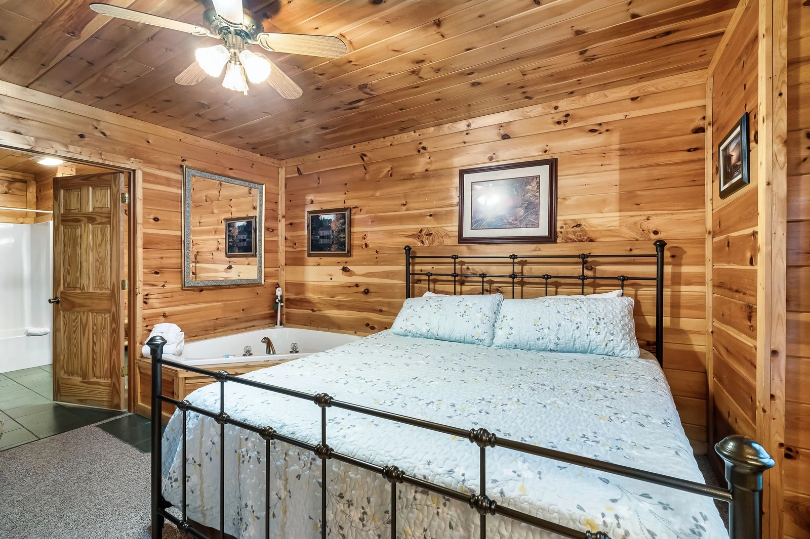 Cubby Bear Cabin