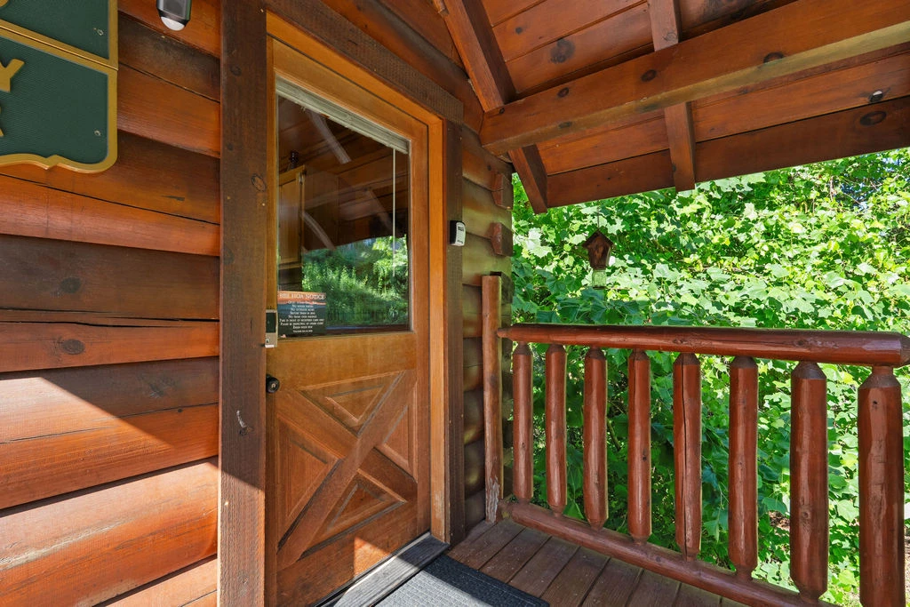Cubby Bear Cabin