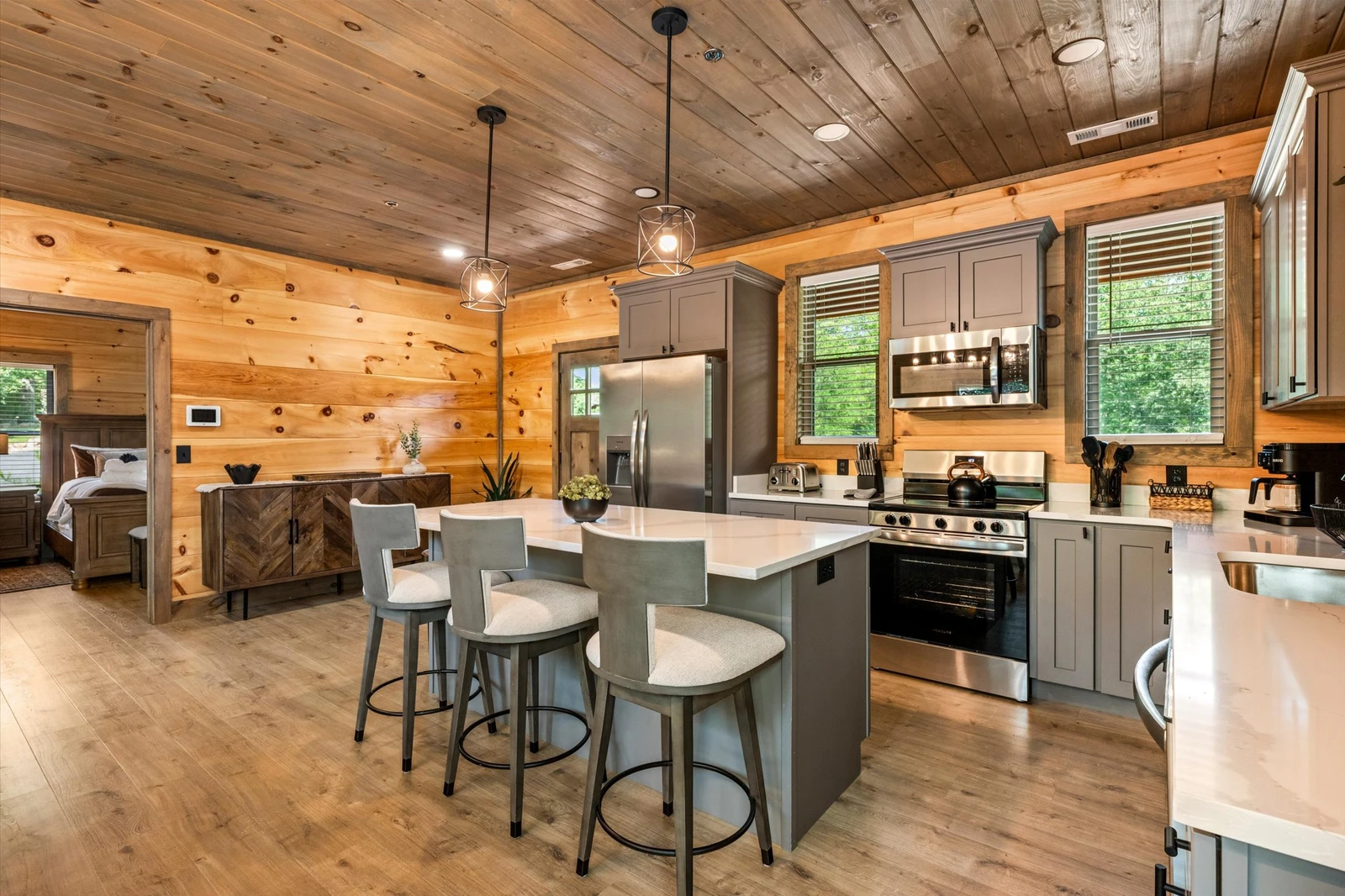Putts and Pines Cabin Retreat