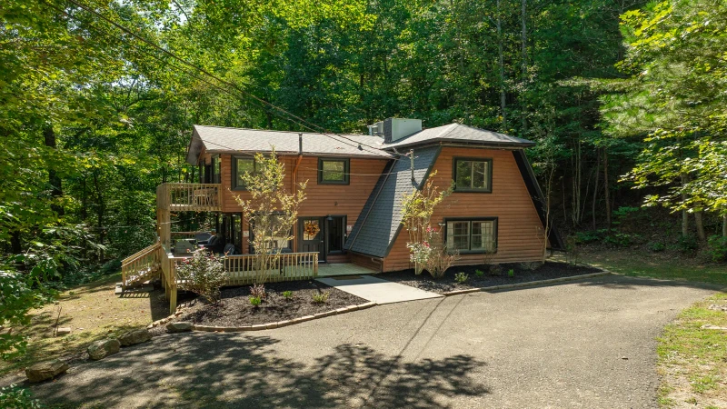 Sugar Bear Cabin