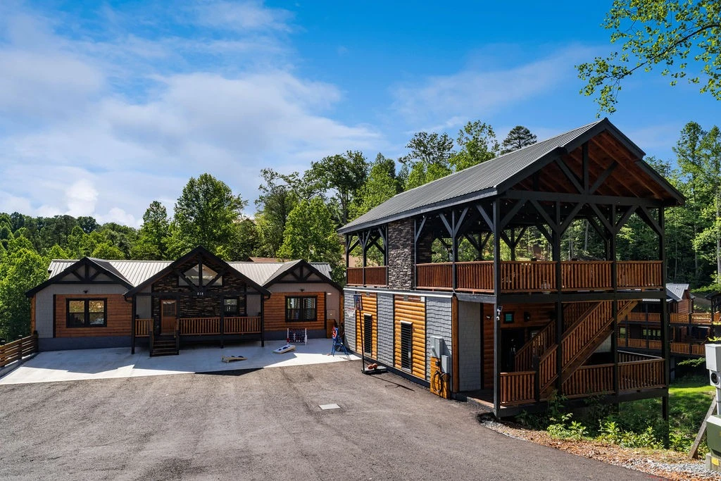 Glenwood Gathering House