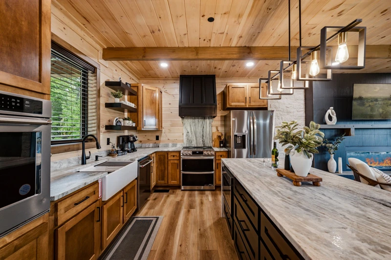 Main Floor Kitchen