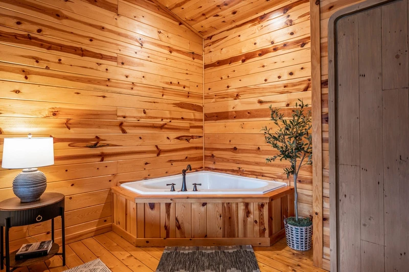 Jacuzzi Tub
