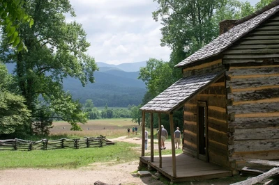 john oliver cabin on cades cove loop road