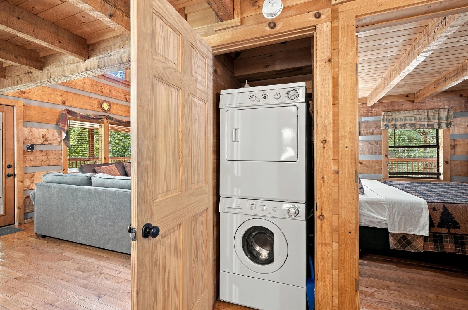 Black Bear Hideaway