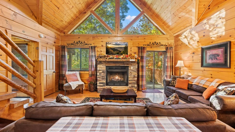 Smoky's Retreat - The Cabin Lady