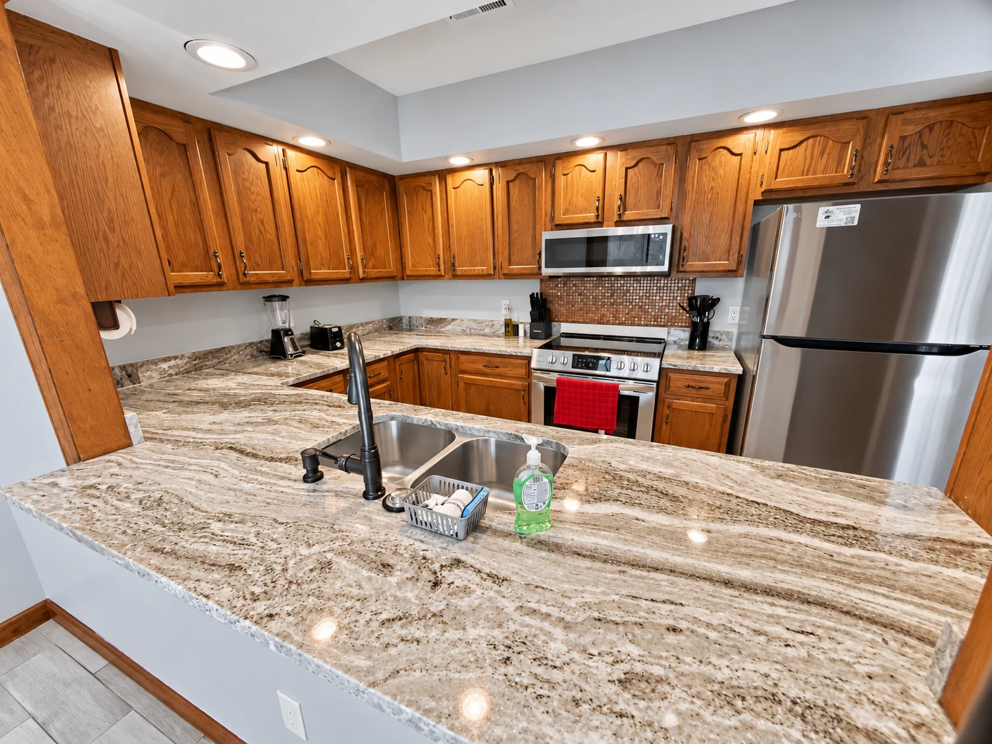 Full featured kitchen with appliances and granite countertops