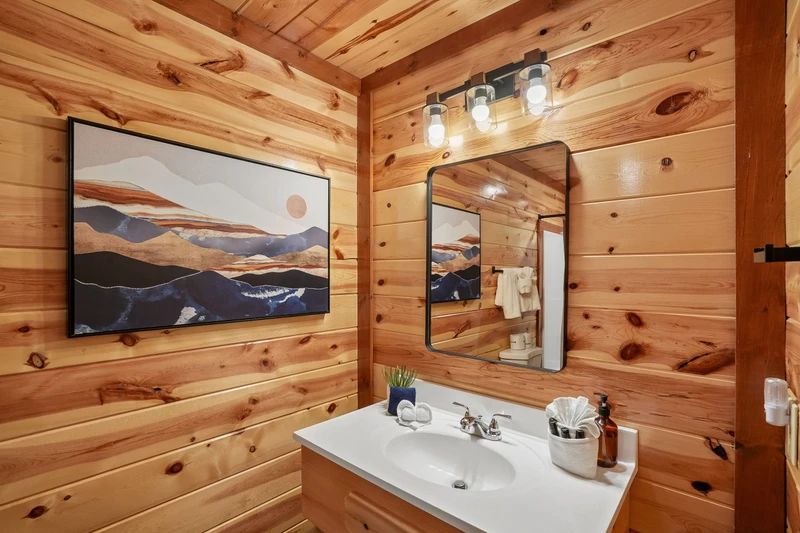 Smoky Summit Lodge