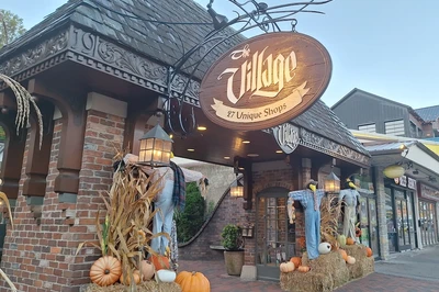 The Village Shops fall