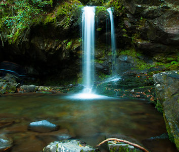 Grotto Falls Hiking Trail