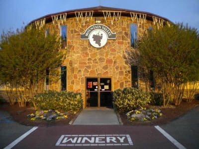 Mountain Valley Winery