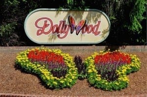 The entrance to Dollywood.