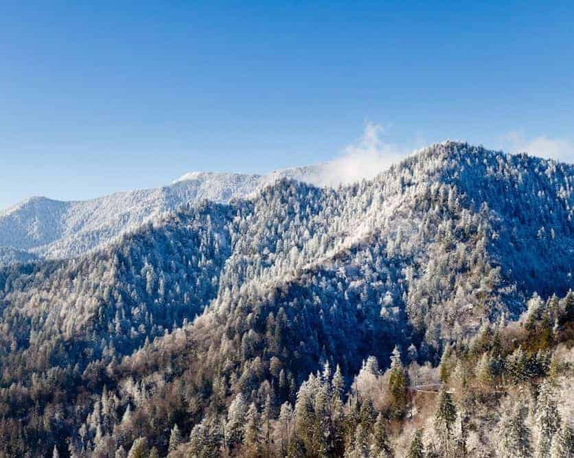 Stunning photo of the Smoky Mountains winter weather at Mount LeConte.