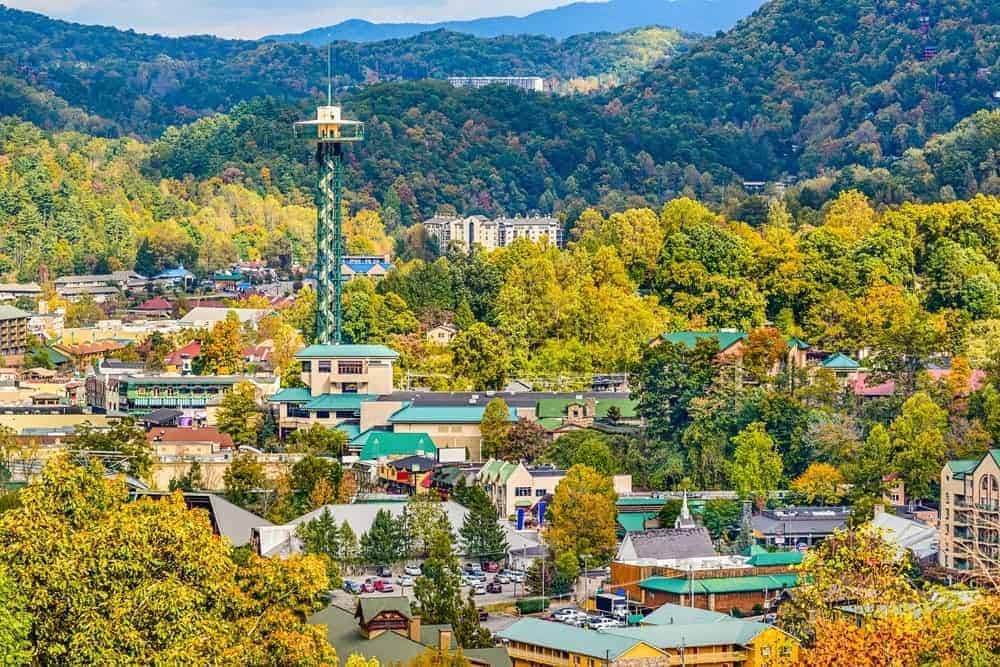 Brightly lit photograph of the city of Gatlinburg.