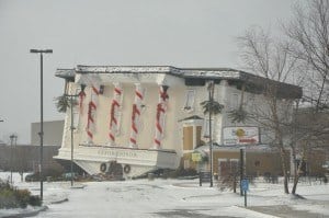 The WonderWorks museum in Pigeon Forge on a snowy day.