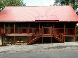 Bearly Escape Log Cabin