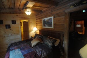 Alexandras Log Heaven