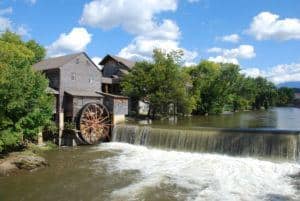 The Old Mill on the Little Pigeon River, a popular site to visit on Pigeon Forge vacations.
