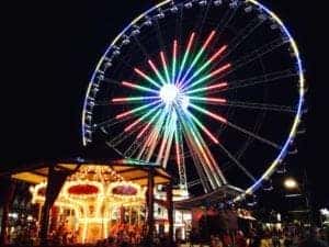 The Great Smoky Mountain Wheel at The Island in Pigeon Forge at night.