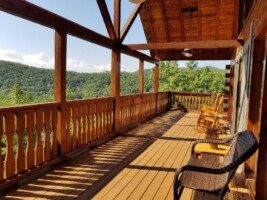 A Smoky Mountain Cabin Retreat