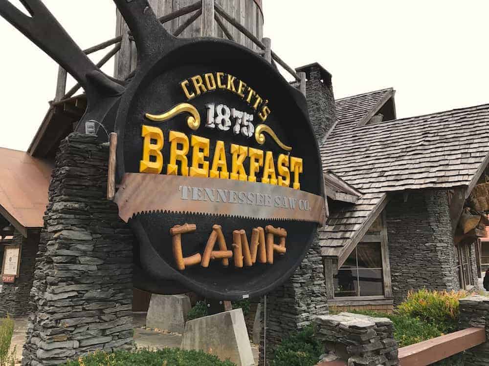 Crockett's Breakfast Camp in Gatlinburg