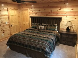 Grizzly Getaway Cabin Rental