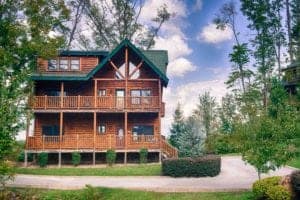 5 bedroom cabin in Gatlinburg