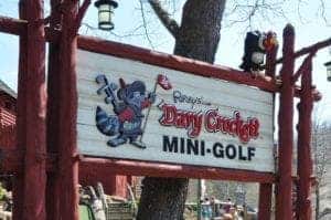Ripley's Davy Crockett Mini Golf
