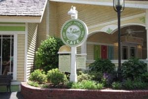 front porch cafe restaurant at dollywood