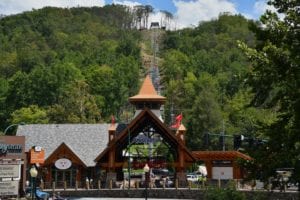 anakeesta in gatlinburg