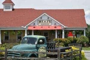 Mama's Farmhouse in Pigeon Forge